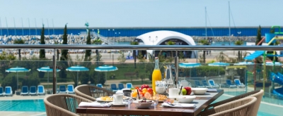 Radisson Blu Resort & Congress Centre отель